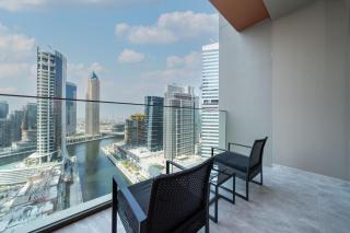 Modern Studio in Peninsula One with Canal Views - 9