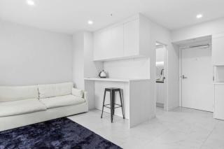 QV Stays Viaduct Harbour Elegance - 9