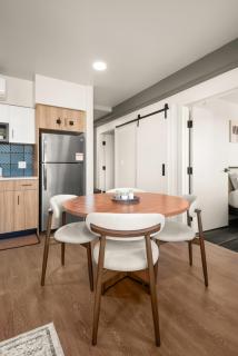 Downtown 2br 1bath with Parking - 6