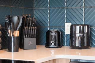 Downtown 2br 1bath with Parking - 3