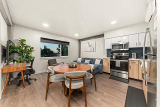 Downtown Luxury Stay 2BR - 1