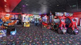 Westgate Lakes Resort and Spa - Waterpark - 7