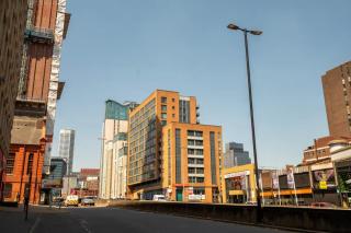 Sunny Westside Two 2BR Flat with City View - 2