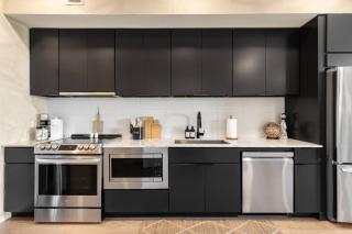 Lovely River View Walk to Downtown has Garage and Balcony - 6