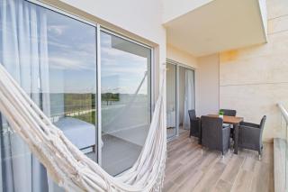 Baia Kristal Cartagena by HostPro - 1