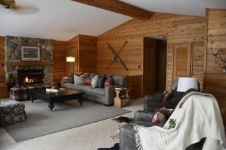 Fishtrap Lake Lodge 4400 sq feet 6 bedroom 3 bath - 7