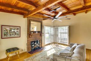 Less Than 1 Mi to Universal Studios LA Area Getaway - 8