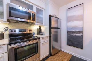 6-0 Cozy Atlanta Condo -Balcony Downtown Views Modern Comfort - 7