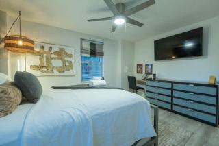 6-0 Cozy Atlanta Condo -Balcony Downtown Views Modern Comfort - 1