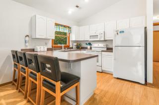 1619 - Beached and Lovin' It - 3