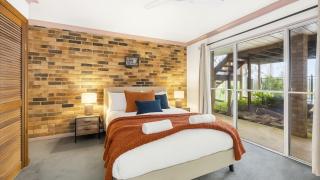 Island Retreat - 2