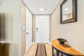 OW15-401 Spacious Oceanwalk Corner Condo with Water Views and Easy Beach Access - 6