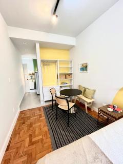 Studio apartment right on the beach - 4