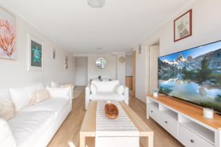 Spacious 3-Bed with Alfresco Dining by Amenities - 6
