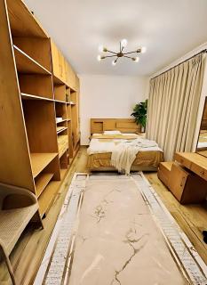 2Bedroom Apartment and Living Room at Shiekh Zayed - 0