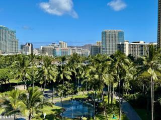 Palms At Waikiki - 3