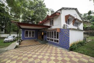 Hotel O Highland Manor - 9