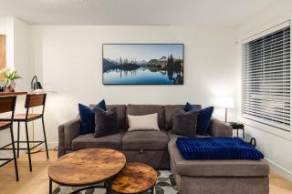 Private Hot Tub | Pool | Free Parking | Sauna - 1