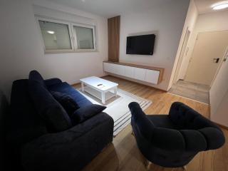 Gor Urban Suites - 6