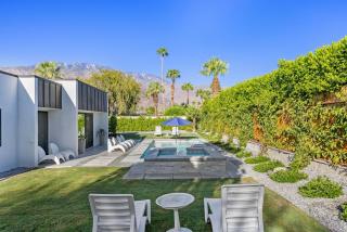 Stunning Zen Retreat - 9