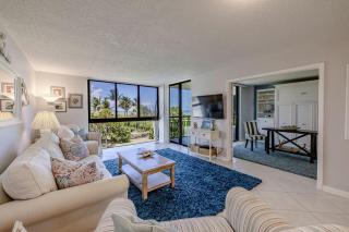 Pristine Beach View and Access - 2