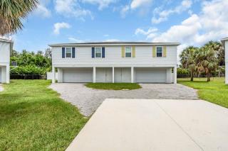 Bradenton Stay, Private Pool, HotTub, Priv Terrace - 9