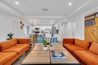 Bradenton Stay, Private Pool, HotTub, Priv Terrace - 4