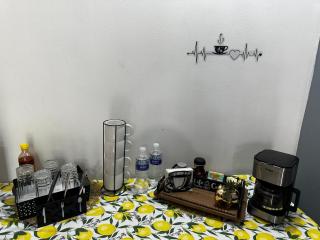 Departamento céntrico semiamueblado - 1