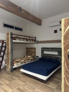 Casa MELY,en Monterrico - 0