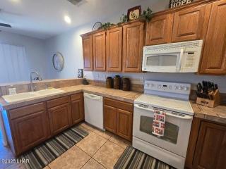 Spectacular Kearsage Townhome - 9