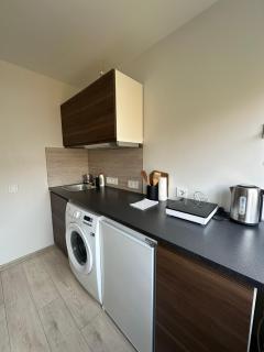 Little cocoon at border of old city - 5