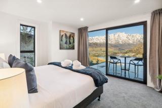 Elevated Tranquility Luxe Lakeview Horizons - 7