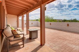 Mtn-View Townhome with Pools 5 Mi to Sabino Canyon! - 6