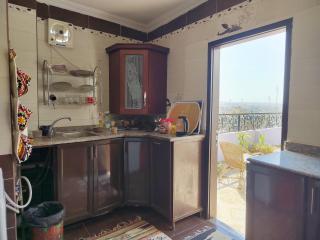 Entire unites with Pyramids view - 2