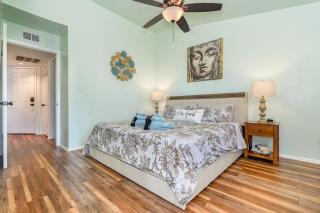 Serene Zen King Bed Condo - Half Mile from Beach - 2