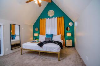 Unique A-Frame | KING | TLU | Work Friendly - 8