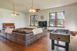 Renovated Schoolhouse with Piano and Private Deck! - 9