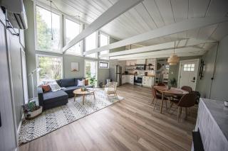 Unwind at this Modern Bethel Village Escape - 2