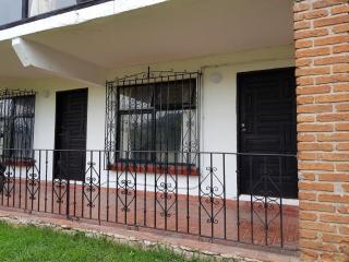 Casa Grande, Casita, Gran Jardín, Juegos para 19 personas en el Pueblo - 5