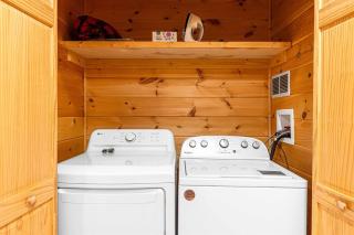 5 Min to Ski Private 2 Acres Creek Hot Tub Game Room Fire Pit - 2