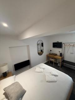 The White Lion Hotel - 6