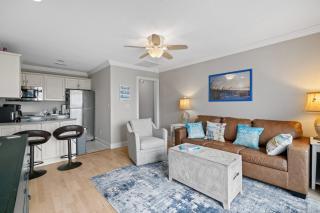 The Breakers #328 Beach Condo Beautiful Ocean View at Coligny Beach, 4 N Forest Beach Drive Hilton Head, Walk to shops Restaurants Vacation Rental HHI LLC - 4