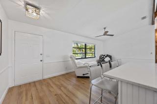 Your Perfect Port Charlotte Retreat - 3