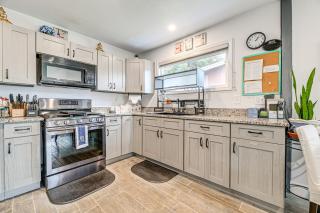 Fish and Hike Quiet Smith River Cabin Near Ocean! - 1