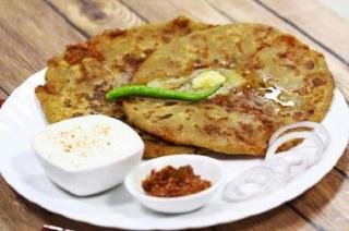 Hotel The C G Villa Just a Minute Away From New Delhi Railway Station and Connaught place - 5