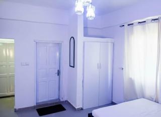 Meks Corner - Private Exclusive Shortlet - 5