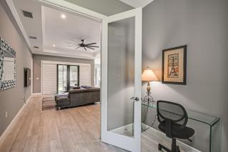 Serene, Pet-Friendly Naples Home by Golf and Beaches - 4