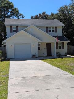 Coastal Retreat - close to Downtown Charleston - 0