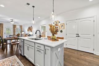 Farmville Lakes Tailored Townhouse - 1