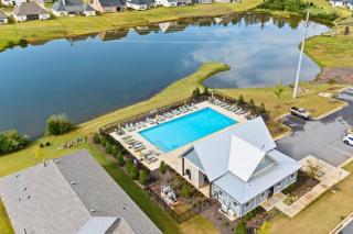 Farmville Lakes Tailored Townhouse - 8